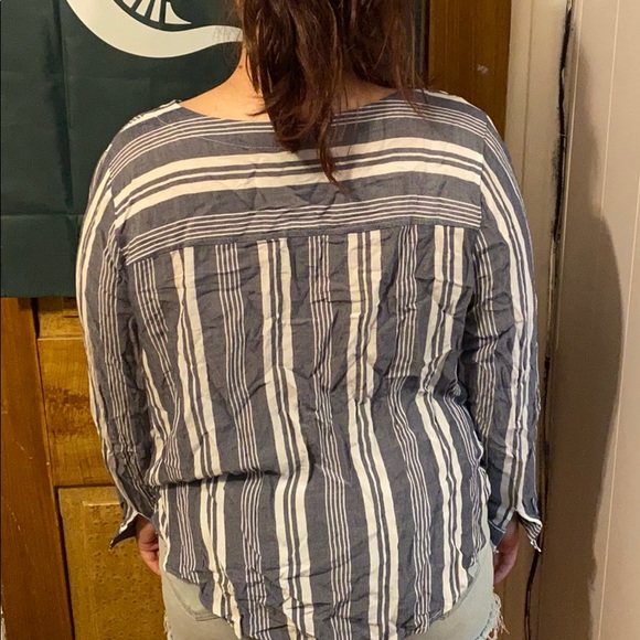 ANA Button Down - Picture 4 of 4